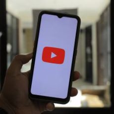 Utilizing YouTube for Internships and Career Opportunities: Showcasing Your Skills to Future Employers